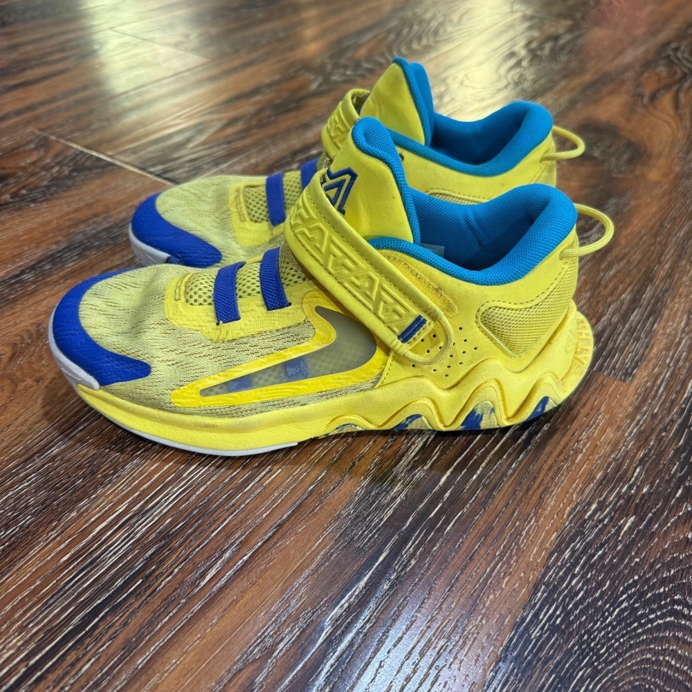 Nike Giannis Immortality 2 Kids Basketball Shoes Yellow Blue DQ1942-700 Size 3Y